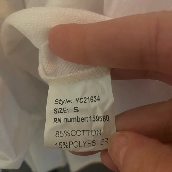 Pink Lily Knit White Peasant Top, size Small - Picture 8 of 10